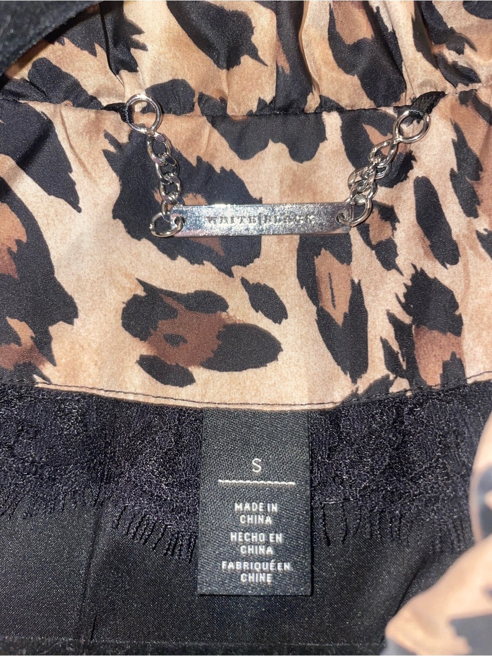 White House Black Market Leopard Print Puffer Vest in Tan and Black - Picture 2 of 8